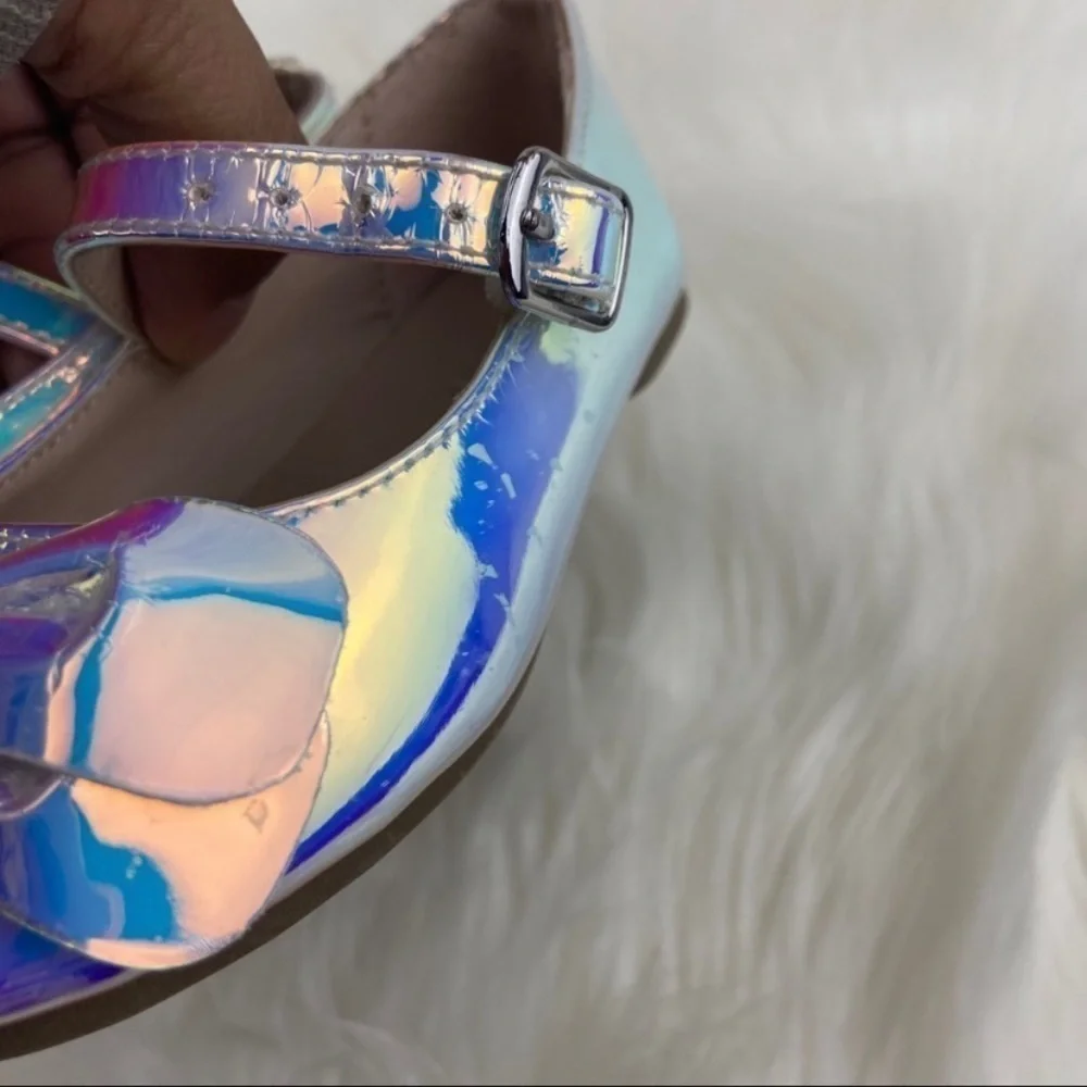 CHILDREN PLACE SILVER FLATS SHOES SIZE 6 TODDLER